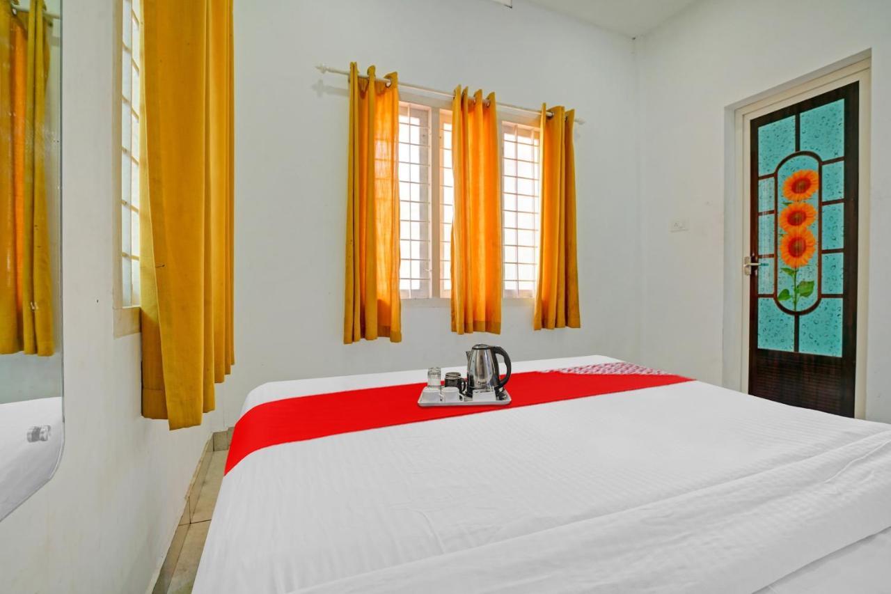 Oyo Thykoodam Sleep Inn Kochi Dış mekan fotoğraf