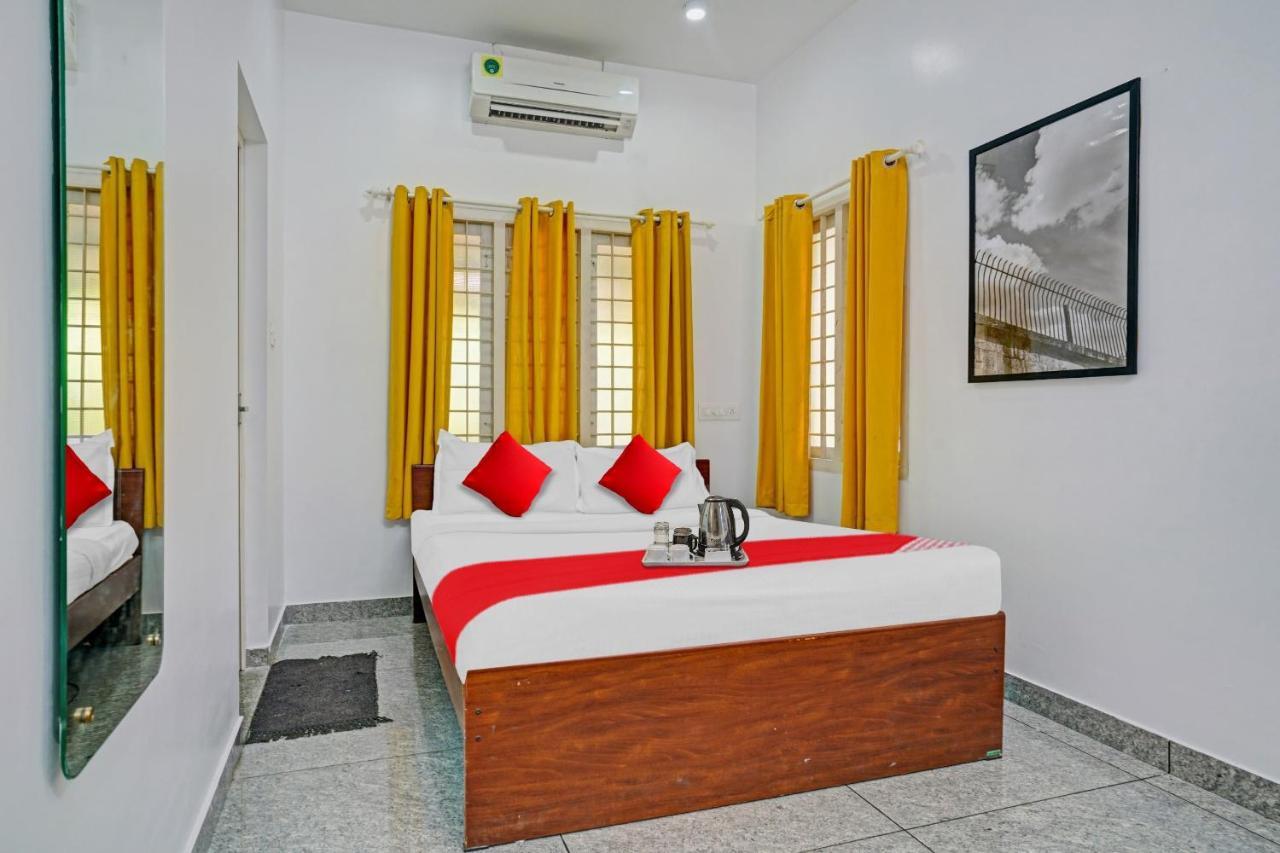 Oyo Thykoodam Sleep Inn Kochi Dış mekan fotoğraf