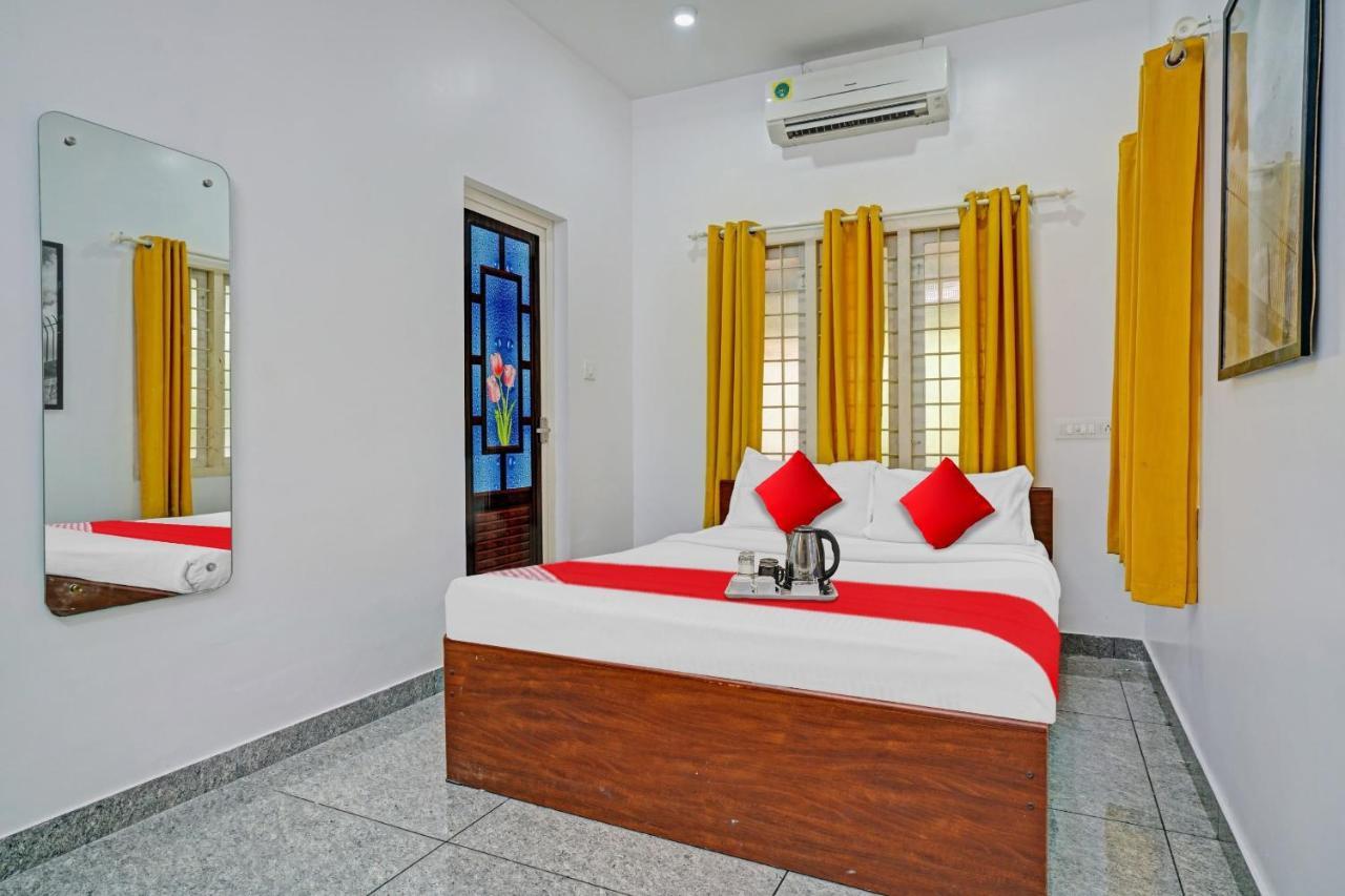 Oyo Thykoodam Sleep Inn Kochi Dış mekan fotoğraf